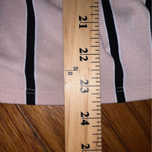 Adrianna Papell Striped Blouse - Picture 5 of 8